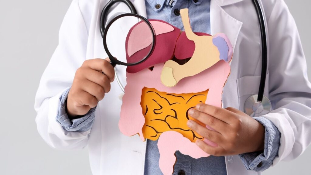 Understanding the Common Digestive Problems and When to See a Gastroenterologist in Delhi NCR